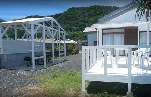 蒼い珊瑚礁<奄美大島>(鹿児島県奄美市笠利町用49)