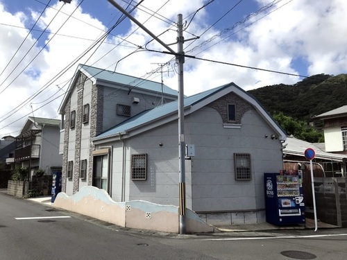 宿泊あかりのいえ<奄美大島>(鹿児島県奄美市名瀬古田町15-3)