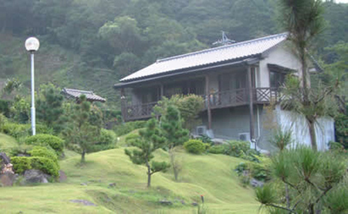 八芳園<屋久島>(鹿児島県熊毛郡屋久島町宮之浦2560-8)