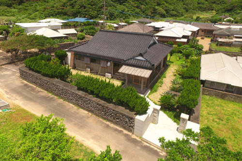 貸別荘芳天<加計呂麻島>(鹿児島県大島郡瀬戸内町西阿室金久原22)