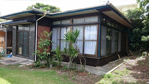 手広BeachBackpackers<奄美大島>(鹿児島県大島郡龍郷町赤尾木1690-2)