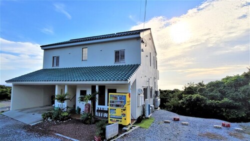 ROCONIA TERRACE(ロコニアテラス)(沖縄県国頭郡本部町山川965-2階)