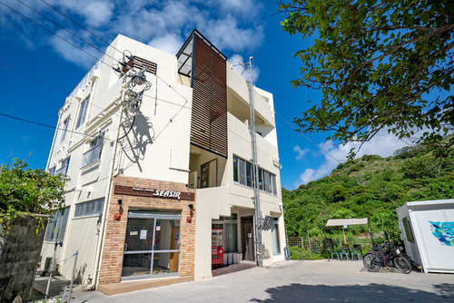 マリンハウスシーサー阿嘉島店<阿嘉島>(沖縄県島尻郡座間味村阿嘉162)